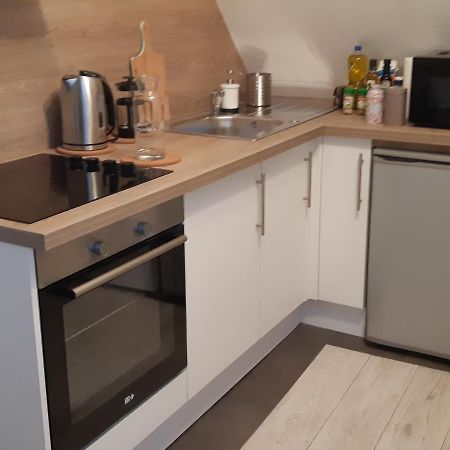 Elbeuf Studio Combles Chambre Separee Wifi Sweet Home Exterior foto